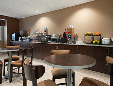 Sonesta Essential Fairmont Hotel Bagian luar foto